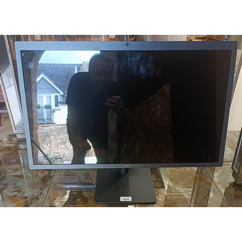 Lot 1025      