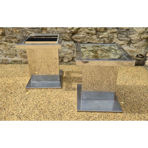 1013 - A pair of aluminium side tables, 60 cm high, 50 cm wide, one mirror top missing