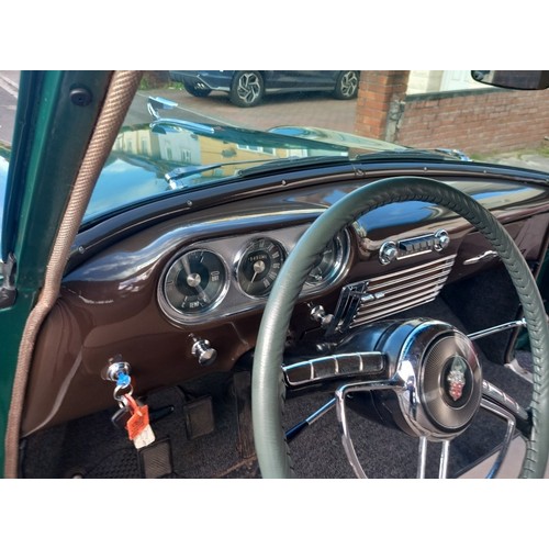 28 - 1952 Packard ‘Straight Eight’ SaloonRegistration number LXS 167Chassis number 2562-11936Metallic Bre... 