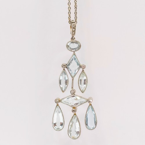 680 - An aquamarine necklace