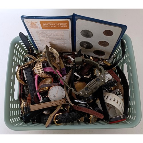 781 - Assorted dress watches (box)