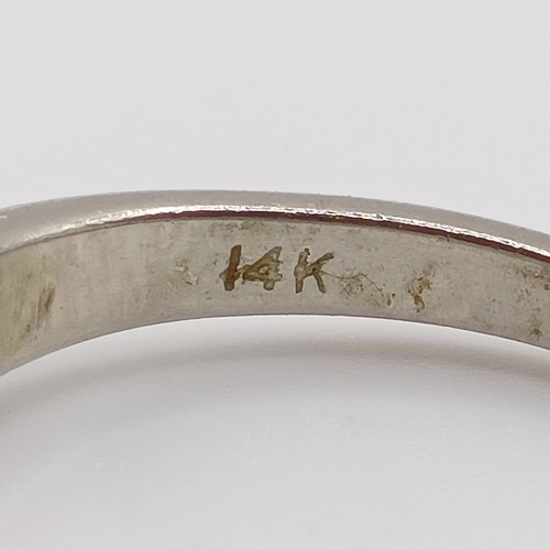 663 - A 14ct gold and diamond three stone ring, ring size J