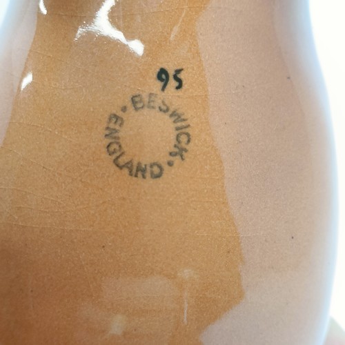 246 - A Beswick Huntsman's Horse, chestnut, 1484