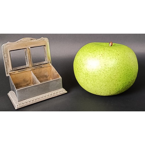 46 - A George V silver stamp box, London 1910, base filled, 7 cm, wide