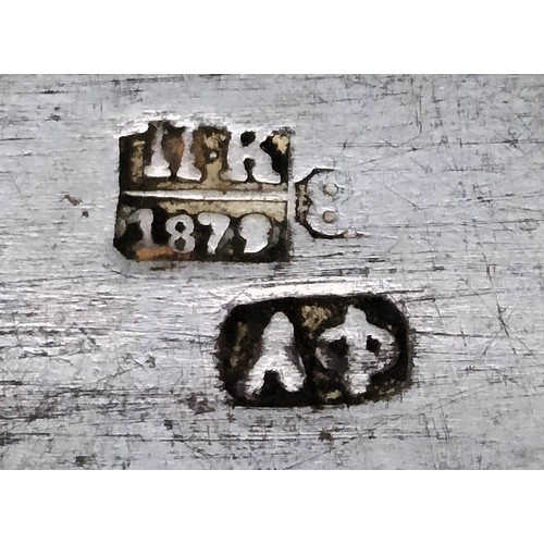 9 - A Russian silver niello work snuff box, decorated buildings, 3.4 ozt, 9 cm wide