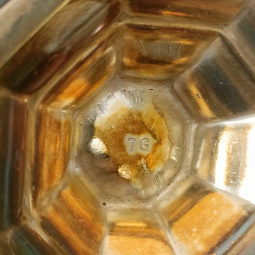 11 - A George V silver sifter, Sheffield 1937, 5.1 ozt, 18 cm high