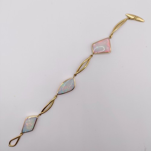 459 - An 18ct gold and opal bracelet, 19.3 g all in