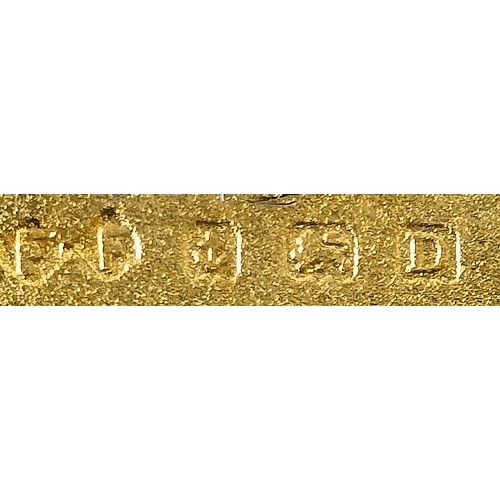 49 - A George V silver matchbox holder, two silver vestas, 2.4 ozt, and a silver plated vesta/sovereign h... 