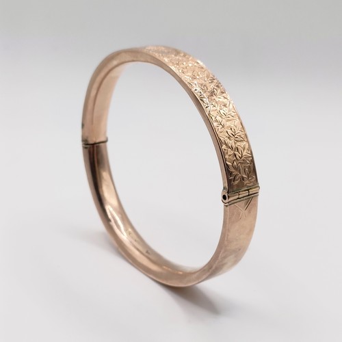 400 - A 9ct gold bangle, 8.7 g