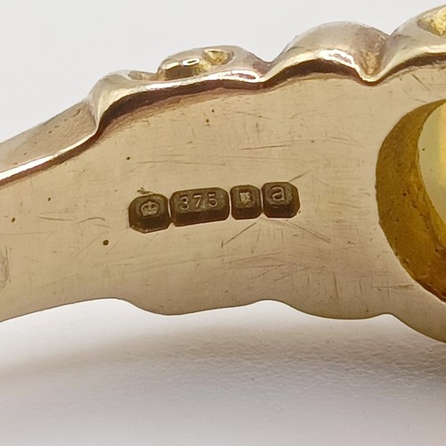 427 - A 9ct gold and five stone opal ring, ring size R