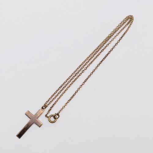 423 - A 9ct gold cross pendant and chain, 3.5 g