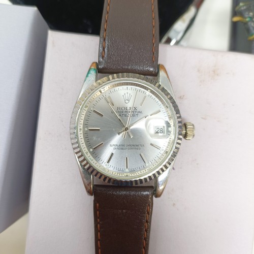 511 - Assorted costume jewellery (box)