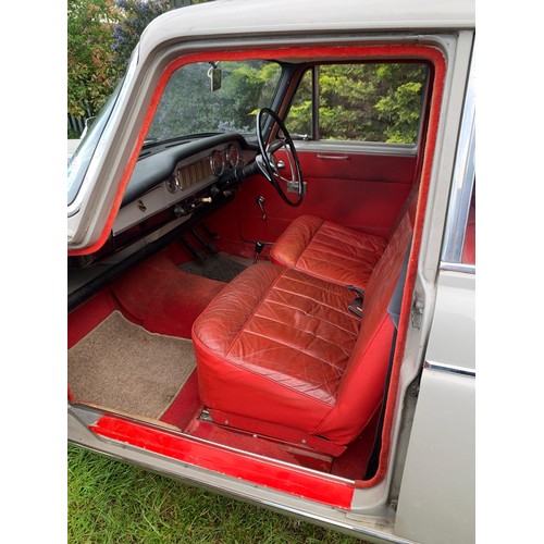 3 - 1965 Morris Oxford Series VI De Luxe SaloonBeing sold without reserveRegistration number CMW 201CCha... 