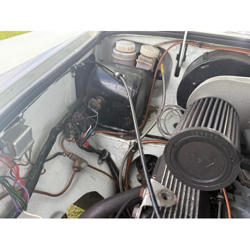 31 - 1974 MG B GT V8Registration number SOF 802MChassis number GD2D11527GEngine number 1614Glacier white ... 