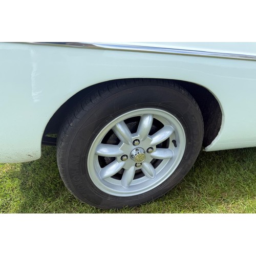 31 - 1974 MG B GT V8Registration number SOF 802MChassis number GD2D11527GEngine number 1614Glacier white ... 