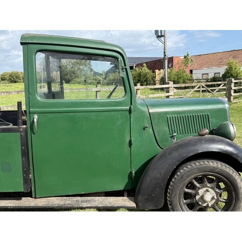 33 - 1950 Wolseley Nuffield Pick-UpRegistration number JXD 928Chassis number TXA1962Engine number 51354Gr... 