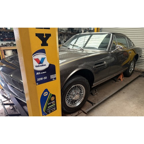 34 - 1970 Aston Martin DBSRegistration number BHY 839HChassis number DBS5540REngine number 400/4440/SAsto... 