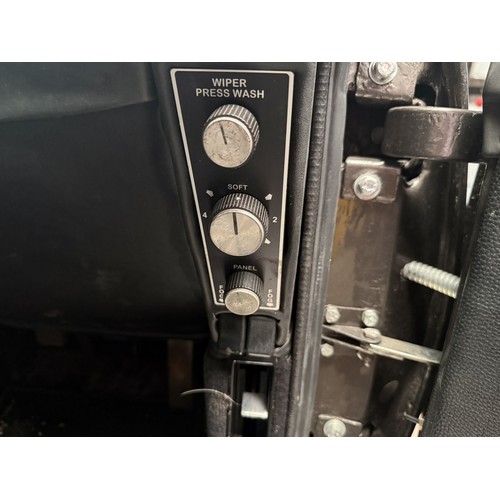 34 - 1970 Aston Martin DBSRegistration number BHY 839HChassis number DBS5540REngine number 400/4440/SAsto... 