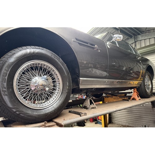 34 - 1970 Aston Martin DBSRegistration number BHY 839HChassis number DBS5540REngine number 400/4440/SAsto... 