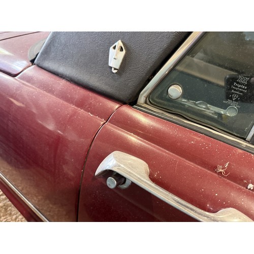 35 - 1971 Rover 3500SRegistration number WDW 872KChassis number 45110735Engine number 45100897Red with a ... 