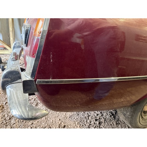35 - 1971 Rover 3500SRegistration number WDW 872KChassis number 45110735Engine number 45100897Red with a ... 