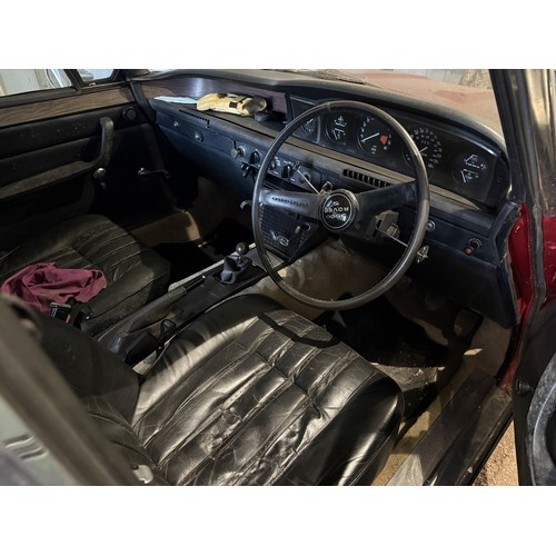 35 - 1971 Rover 3500SRegistration number WDW 872KChassis number 45110735Engine number 45100897Red with a ... 