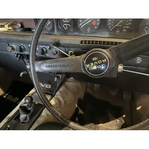 35 - 1971 Rover 3500SRegistration number WDW 872KChassis number 45110735Engine number 45100897Red with a ... 
