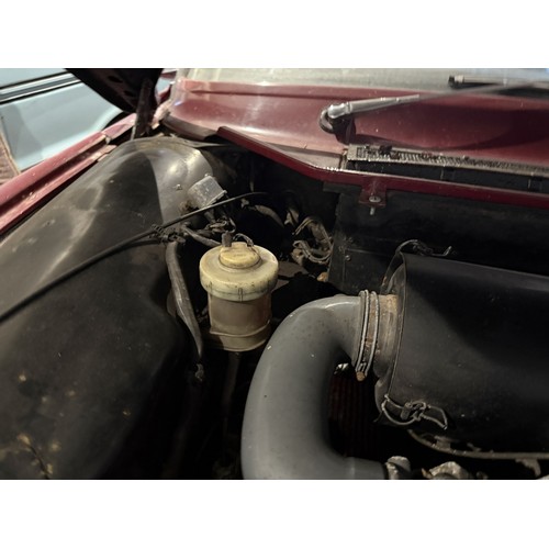 35 - 1971 Rover 3500SRegistration number WDW 872KChassis number 45110735Engine number 45100897Red with a ... 