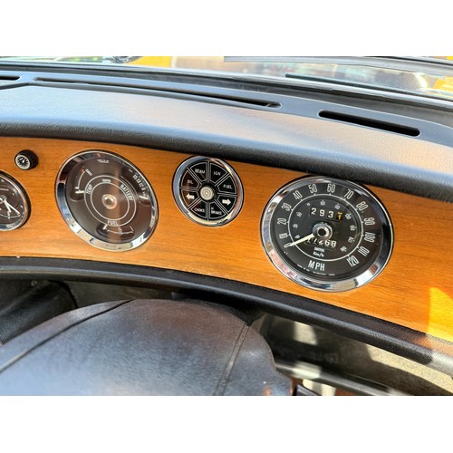 43 - 1970 Triumph 2000 Mk IIChassis number ME9416DL0Engine number ME9153HERegistration number KVL 730HVal... 