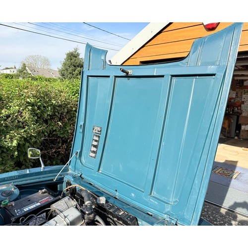 43 - 1970 Triumph 2000 Mk IIChassis number ME9416DL0Engine number ME9153HERegistration number KVL 730HVal... 