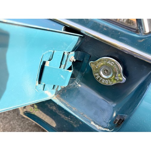 43 - 1970 Triumph 2000 Mk IIChassis number ME9416DL0Engine number ME9153HERegistration number KVL 730HVal... 