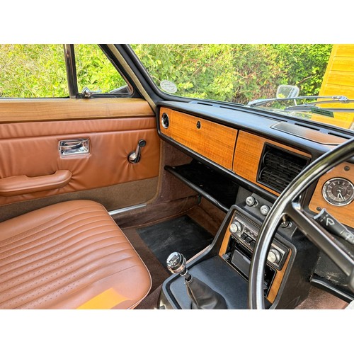 43 - 1970 Triumph 2000 Mk IIChassis number ME9416DL0Engine number ME9153HERegistration number KVL 730HVal... 