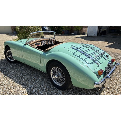 52 - 1962 MG A Mk II Roadster 1600Registration number MFF 608Chassis number G-HNL2/106008Ash green with a... 