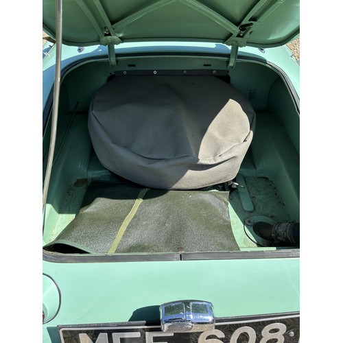 52 - 1962 MG A Mk II Roadster 1600Registration number MFF 608Chassis number G-HNL2/106008Ash green with a... 