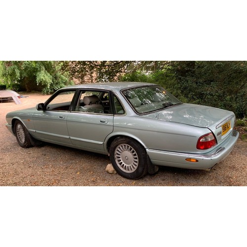 2 - 1998 Jaguar XJ8 X308 Being sold without reserveRegistration number R816 NGNChassis number SAJJJALG3C... 