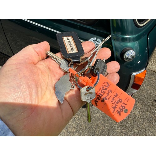 16 - 1994 Rover Mini Cooper 1.3 AutomaticBeing sold without reserveRegistration number M351 CRVChassis nu... 