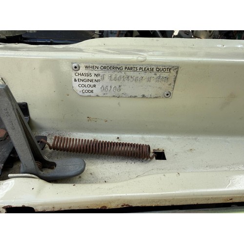45 - 1965 Hillman Super MinxRegistration number EDM 26CChassis numberEngine numberWhite with a green stri... 