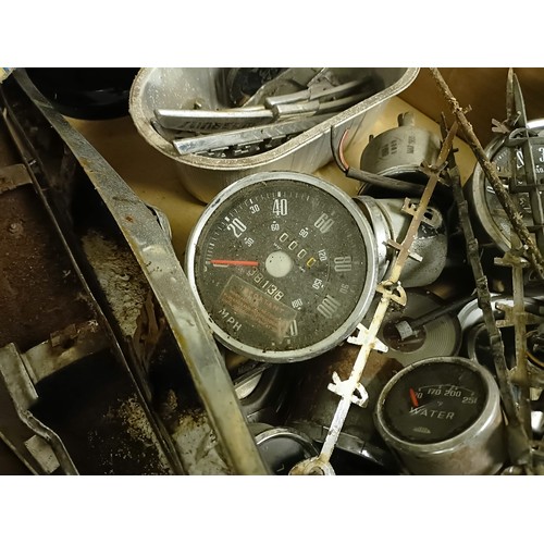 21 - Assorted Sunbeam Rapier items, including badges (some new old stock), gauges and other items (box)