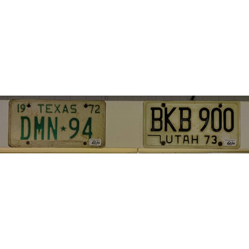 60 - The collection of fifty one American States registration plates (51)