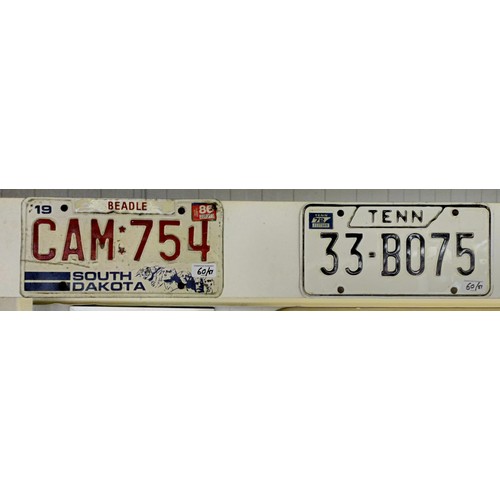 60 - The collection of fifty one American States registration plates (51)