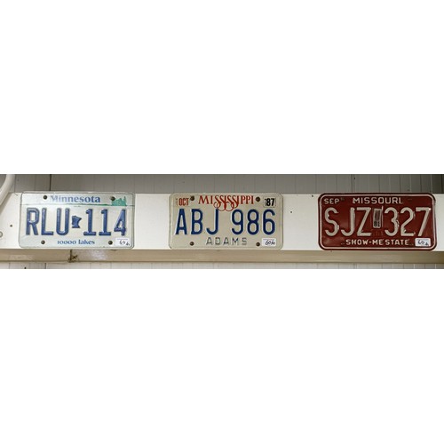 60 - The collection of fifty one American States registration plates (51)