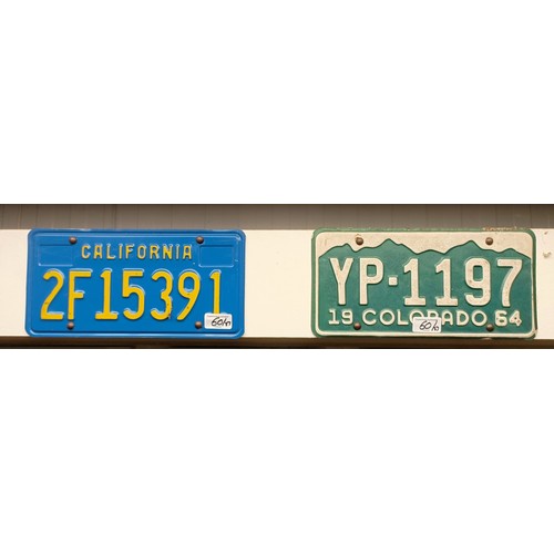 60 - The collection of fifty one American States registration plates (51)