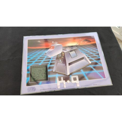360 - A collection of assembled model kits, including Battlestar Galactica, Thunderbirds 2, Marvin (Hitchh...