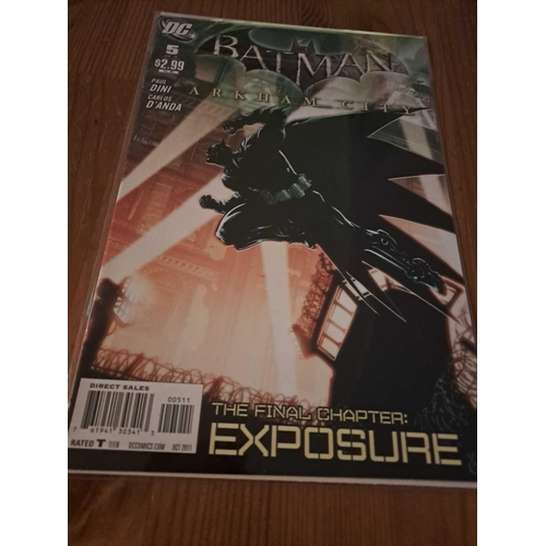 109 - DC Comics, Batman Arkham City (3 Issues in this Lot)DC Comics, Batman Arkham City #3, #4 and #5 of 5... 