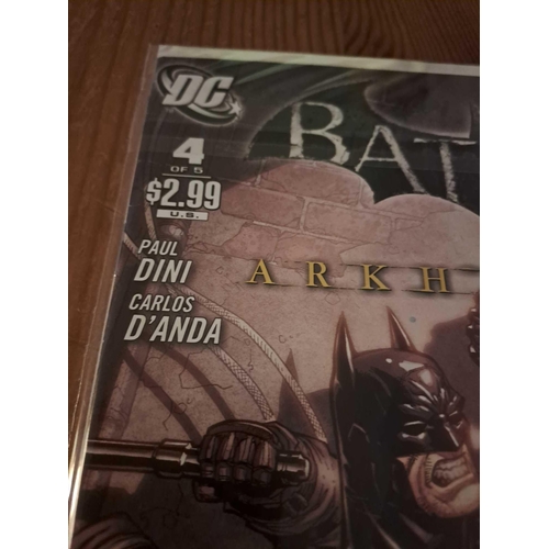 109 - DC Comics, Batman Arkham City (3 Issues in this Lot)DC Comics, Batman Arkham City #3, #4 and #5 of 5... 