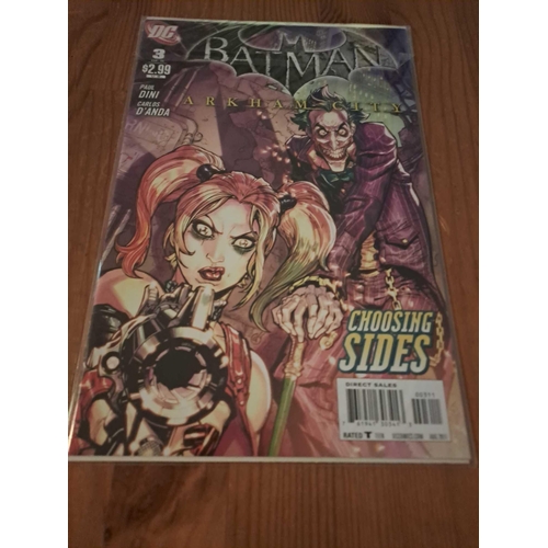 109 - DC Comics, Batman Arkham City (3 Issues in this Lot)DC Comics, Batman Arkham City #3, #4 and #5 of 5... 