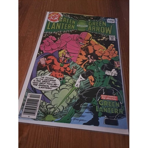 150 - DC Comics, Green Lantern co Staring Green Arrow (2 Issues in this Lot)DC Comics, Green Lantern co St... 