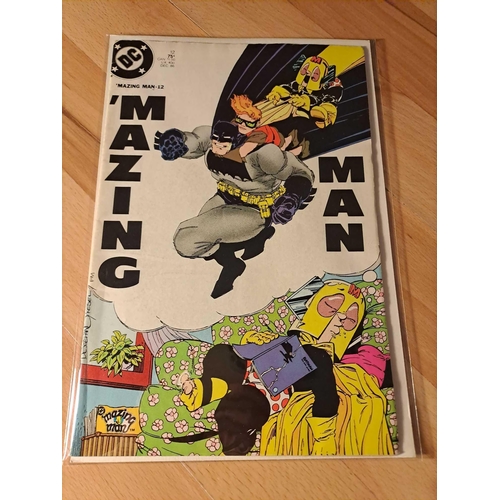 159 - DC Comics, Mazing Man (3 Issues in this Lot)Mazing Man First Issue #1, hilly cow!! what a hit!! Issu... 