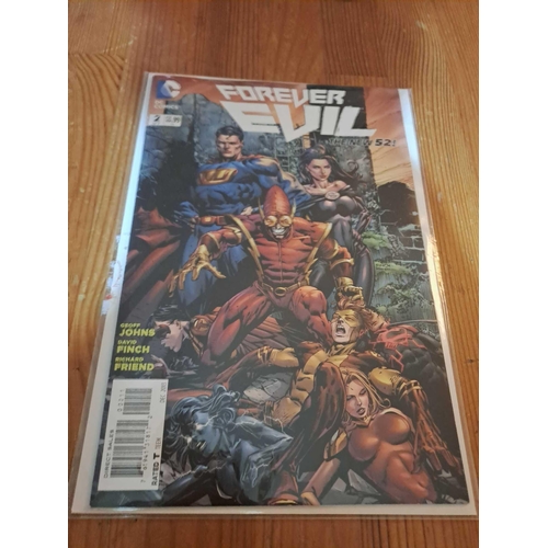 161 - DC Comics, Forever Evil meet the new world order (6 Issues in this Lot)DC Comics, Forever Evil meet ... 