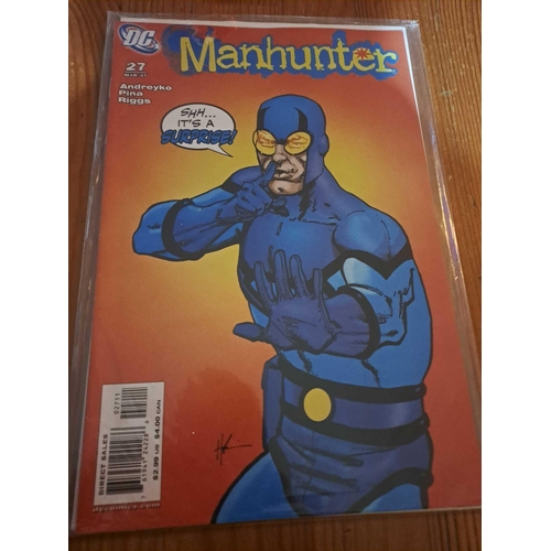 164 - DC Comics, Man Hunter (5 Issues in this Lot)DC Comics. Man Hunter Issues, unleashed part one #26,  m... 